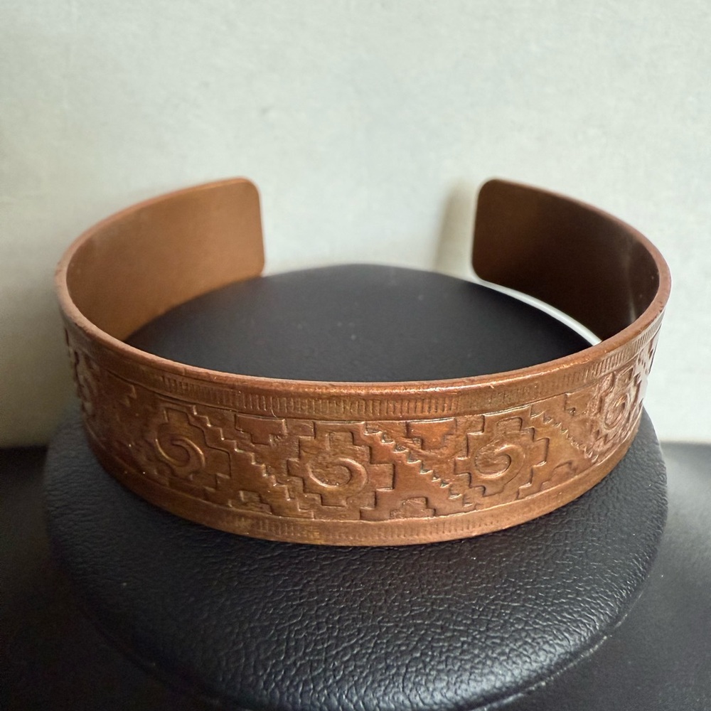 Vintage Copper Patterned Bracelet - image 3